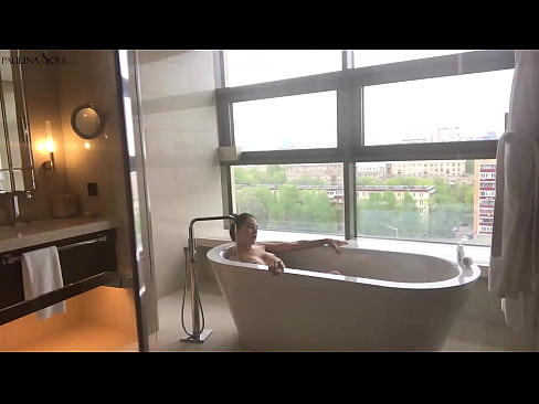 ❤️ Valtava babe runkkaa intohimoisesti pilluaan kylpyhuoneessa ☑ Pornovideo at fi.redpornpictures.ru