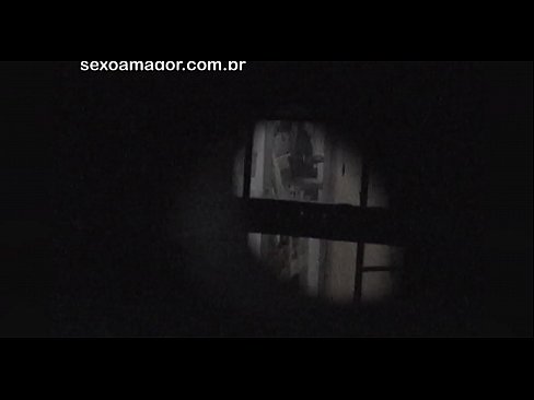 ❤️ Blondi saa salaa videokuvaa naapuruston tirkistelijältä piilossa onttojen tiilien takana ☑ Pornovideo at fi.redpornpictures.ru